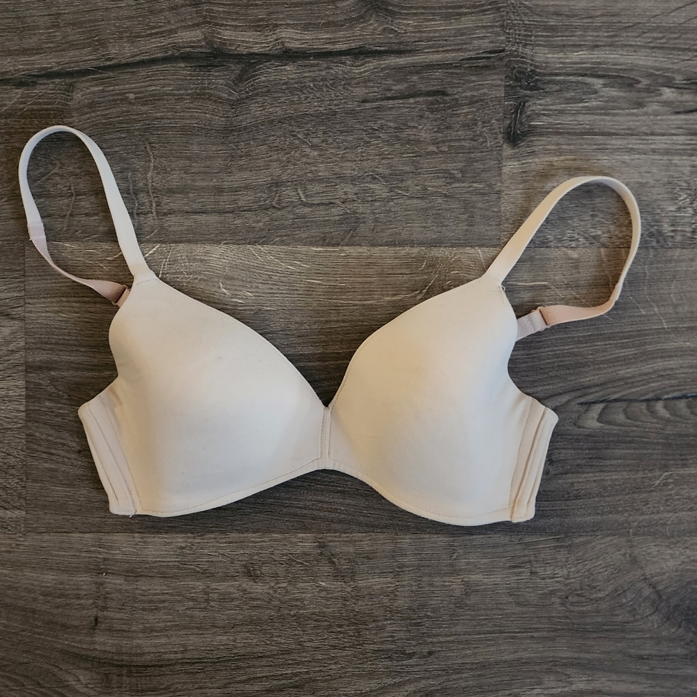 Wacoal Nude Tshirt Bra Sz 32C